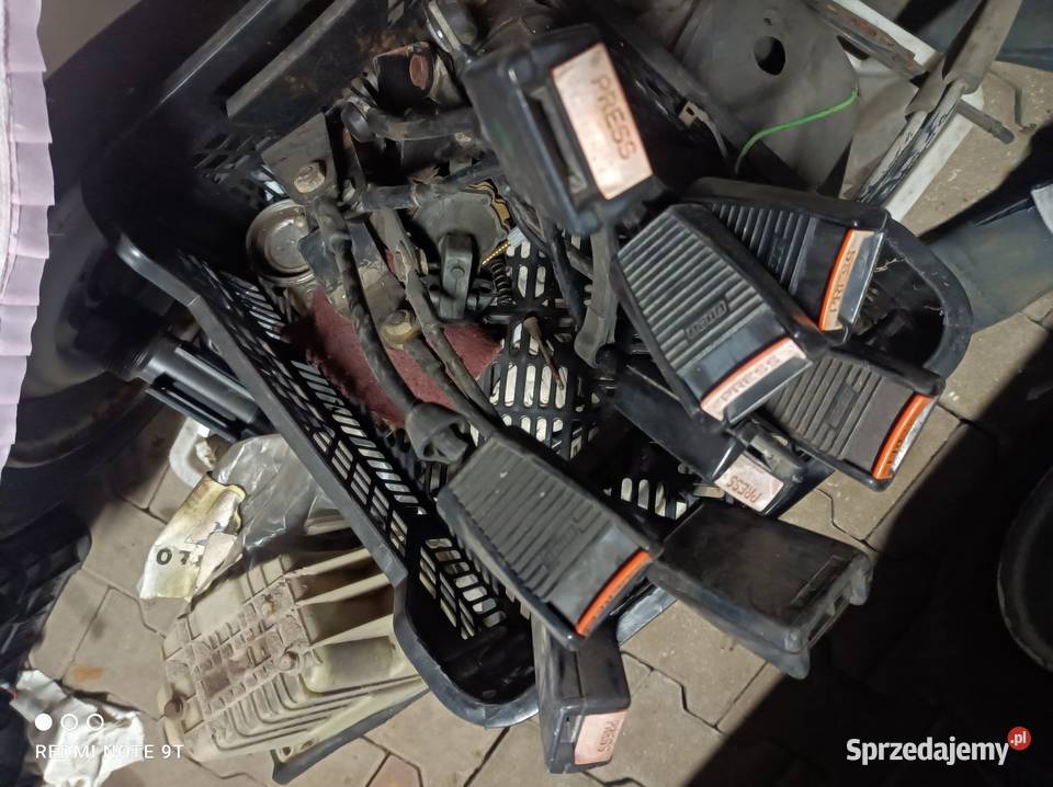 Dużo używanych i nowych części Fiat 126p Pozostałe mazowieckie Piaseczno