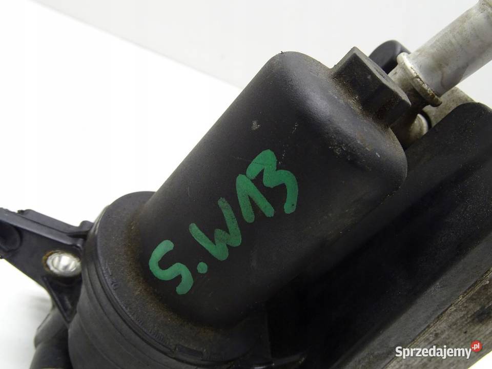 CHŁODNICA OLEJU SKRZYNI BIEGÓW MERCEDES W246