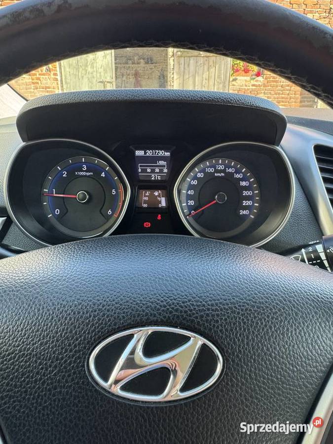 Sprzedam Hyundai i30 niebieski Trzcinica