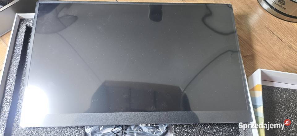 Yodoit przenośny monitor 156 śląskie sprzedam