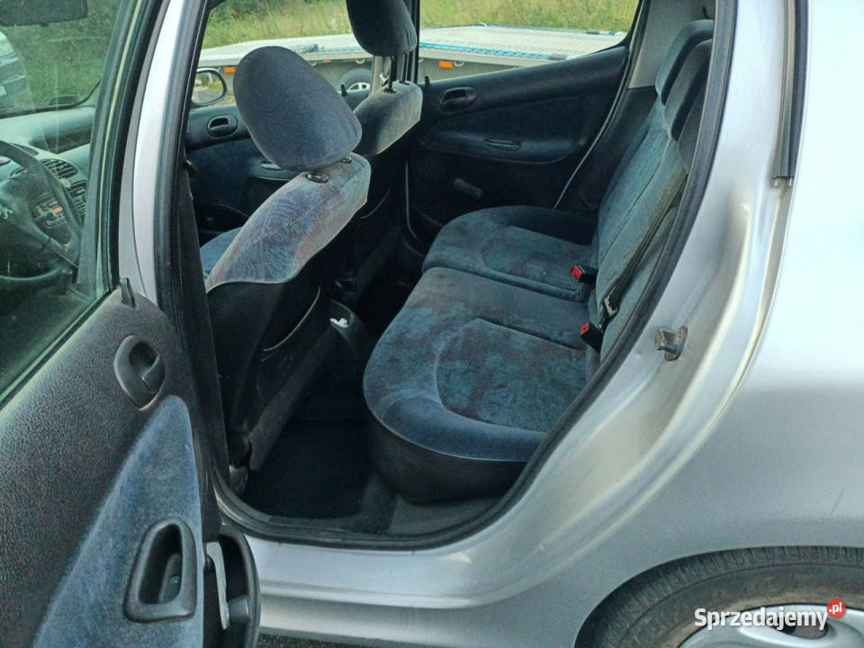 Peugeot 206 Peugeot 206 14 00r Tarnów