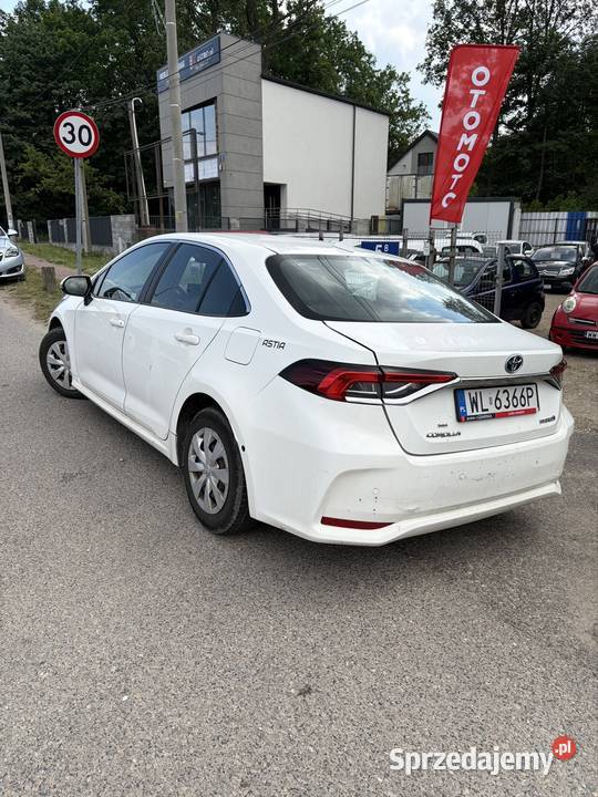 Toyota Corolla hybryda gaz biały Toyota Warszawa sprzedam