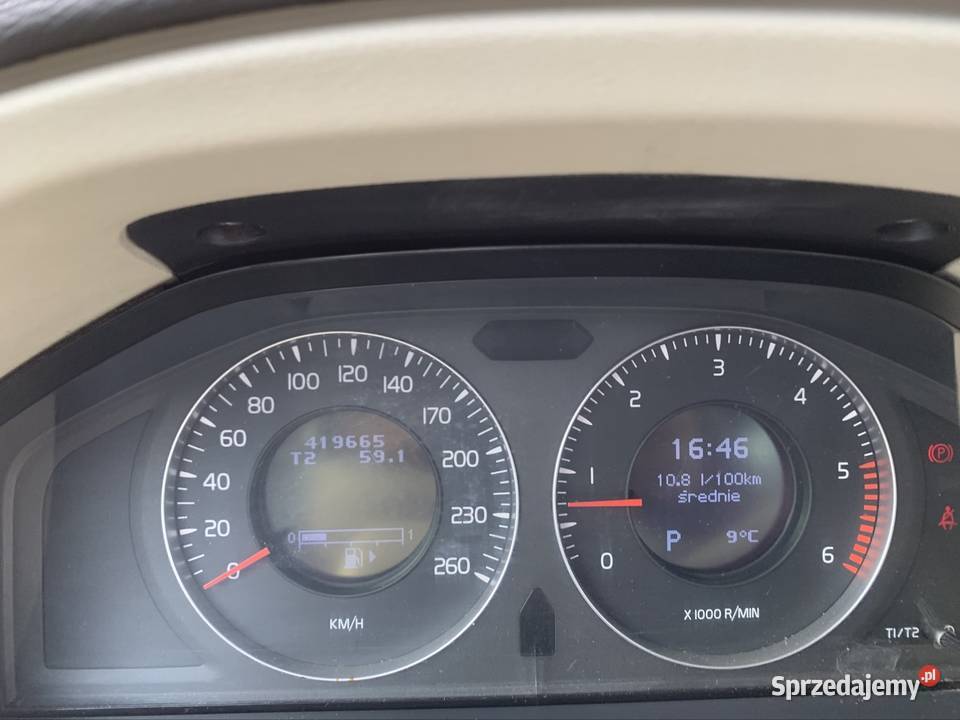 Volvo XC70 AWD D5 185 automat 4x4 2008r
