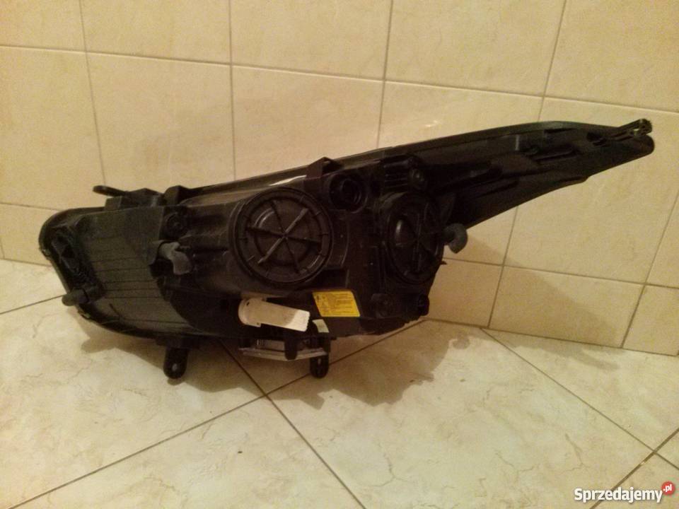Hyundai i40 lampa przod xenon prawa Lublin sprzedam