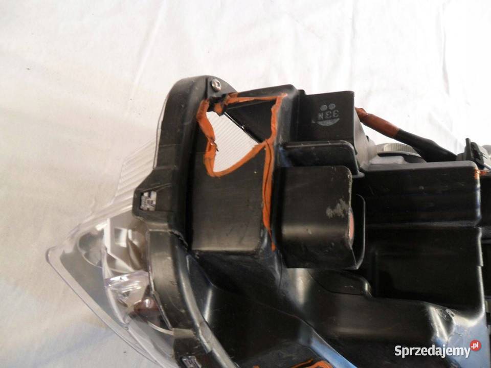 Reflektor Przód strona lewa Subaru Impreza V Lampy przednie Nowy Tomyśl sprzedam