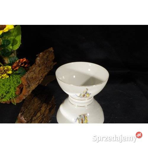Chińska porcelanowa miseczka czarka z postacią i sprzedam