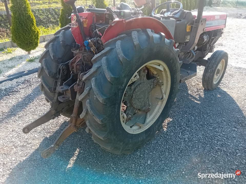Massey Ferguson 364V 3 cyl EHR turbo Szczucin