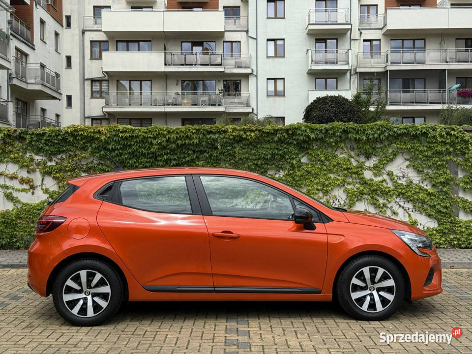 Renault Clio Salon Polska Faktura VAT 23 V 2019 serwisowany w ASO śląskie Tarnowskie Góry