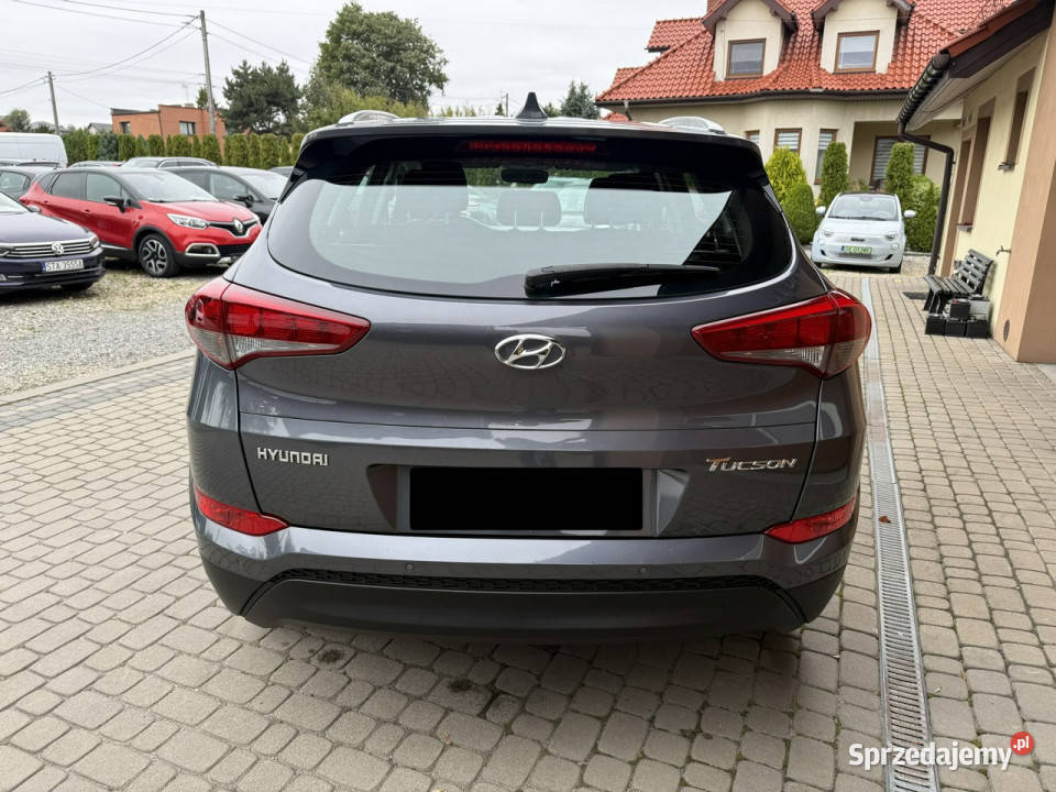 Hyundai Tucson Rej 2018 16 132 Klima Navi Kamera kamera cofania Orzech