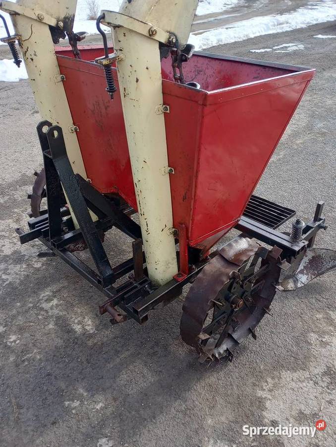 Sadzarka do ziemniaków Akpil nieuszkodzony Słomniki