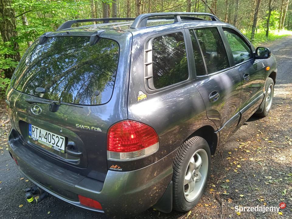 Ładny suv Hyundai benzyna 20 2005 świętokrzyskie Staszów