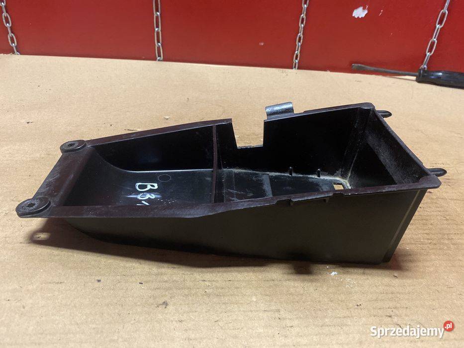 Honda Yamaha Kawasaki Suzuki obudowa akumulatora sprzedam