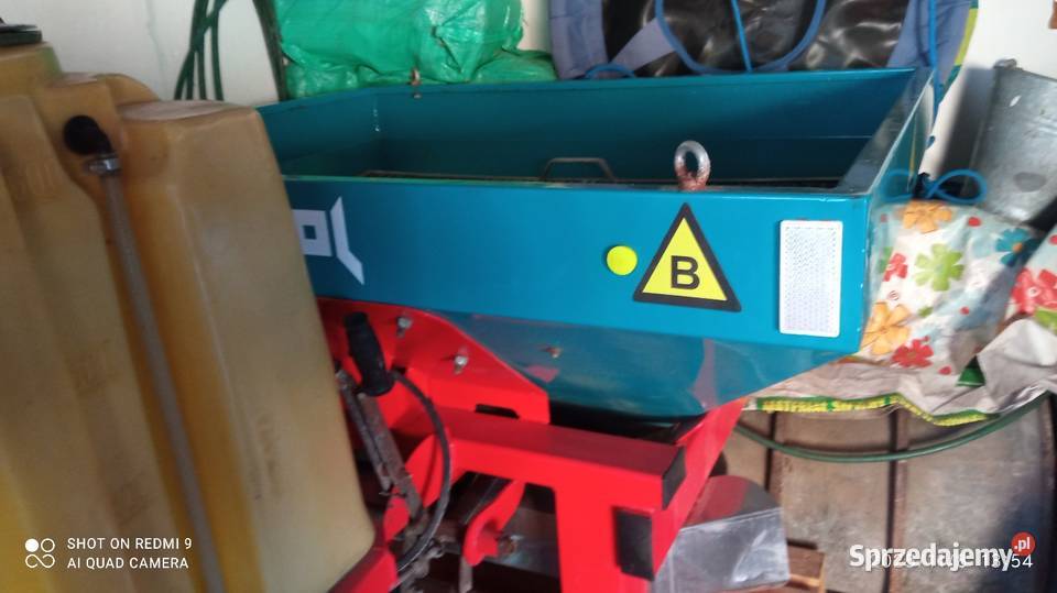 Sprzedam rozsiewacz nawozów Wągrowiec