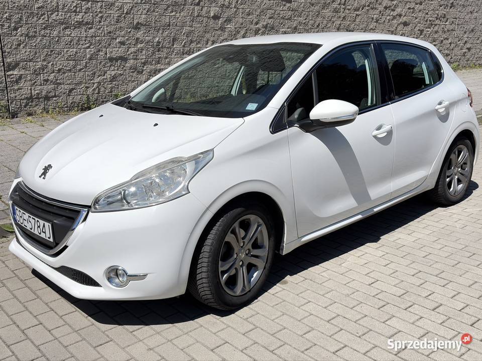 Sliczny Peugeot 208 Wym kom 106 przeb Stan 1199cm3 Będzin