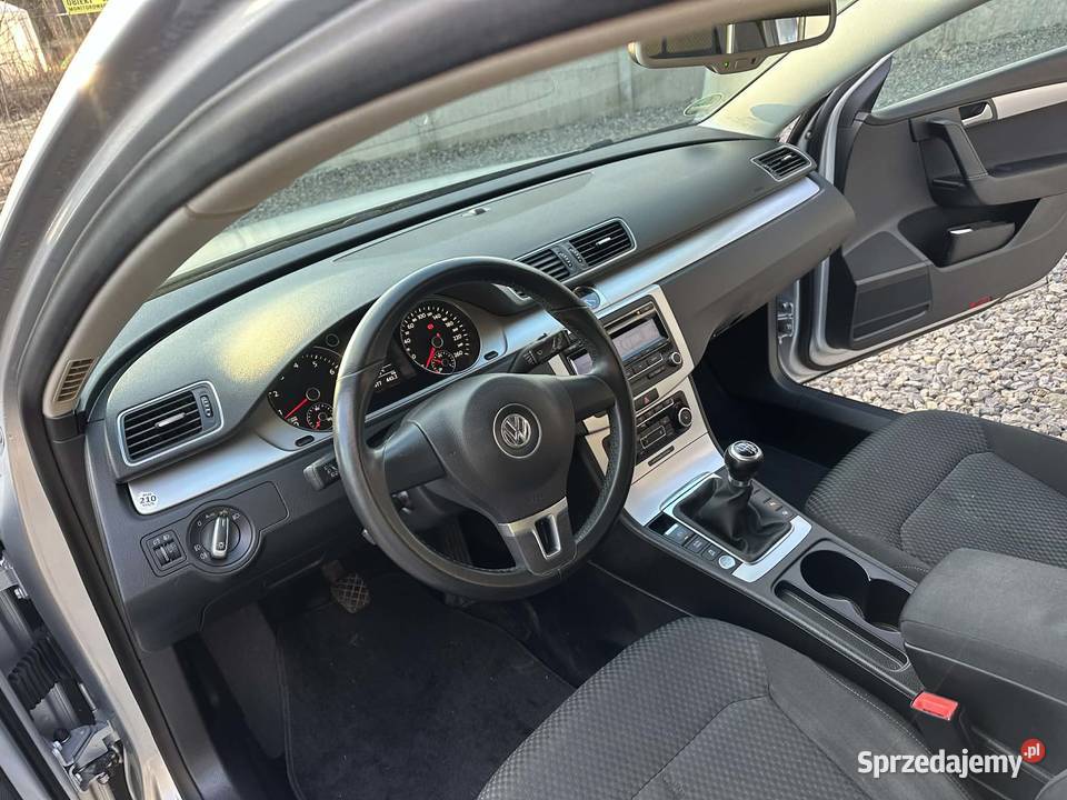 Volkswagen Passat B7 14 benzyna bezwypadkowy nieuszkodzony Stok Lacki