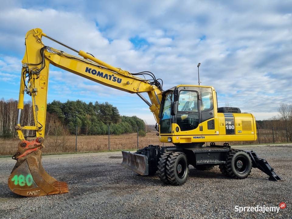 Komatsu PW180 Koparka Kołowa Osprzęt Zadbana nie Daleszyce