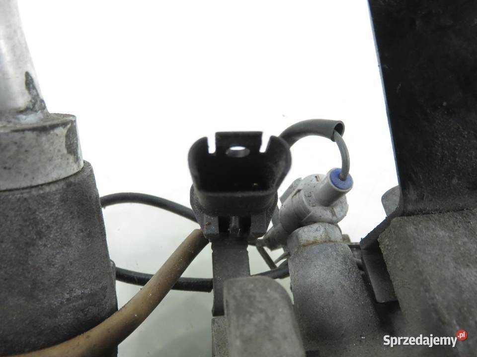 KOMPRESOR KLIMATYZACJI BMW 5 F11 520 d osobowe