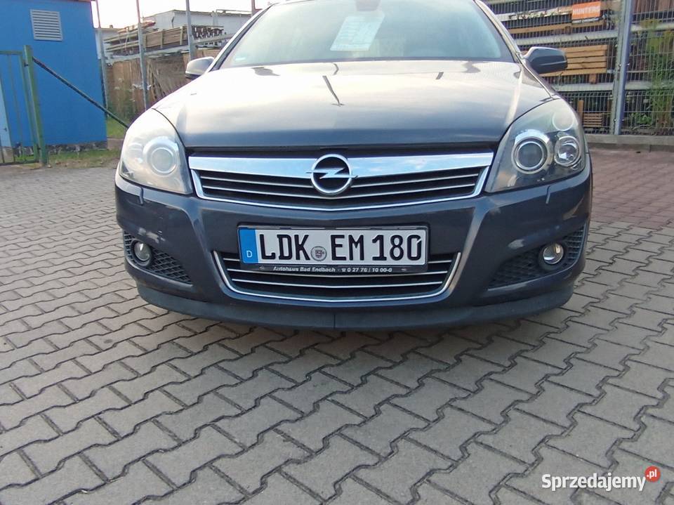 Opel astra 16 benzyna serwowane w ASO 1 Poznań