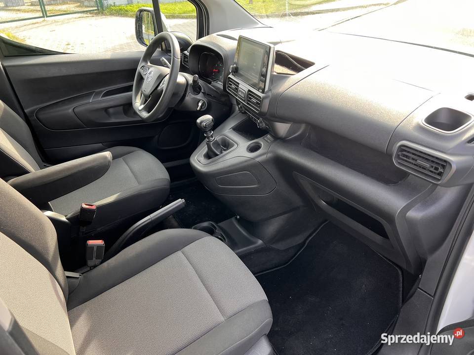 Opel Combo 12 Benzyna 110 2019 Polski Salon 1 zachodniopomorskie Pucice