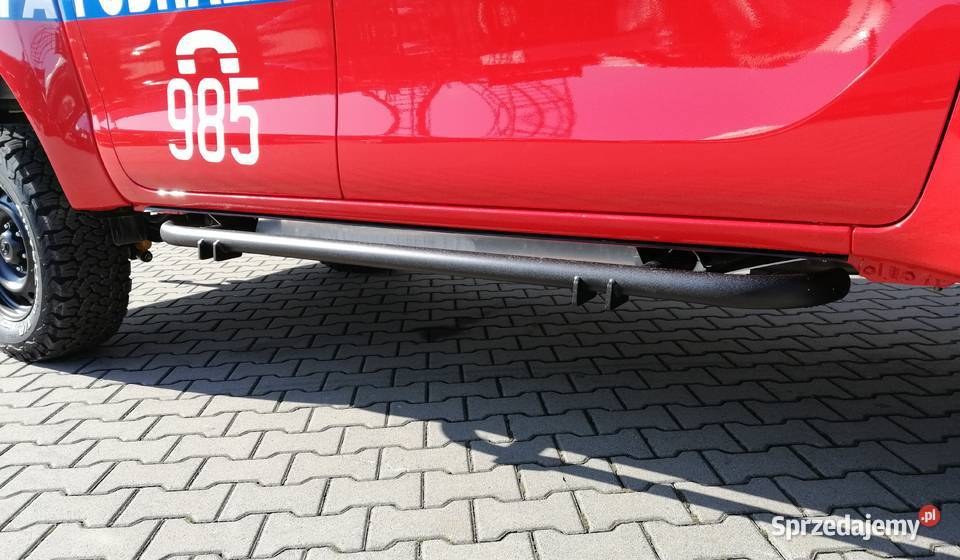 Toyota Hlux Progi boczne orurowanie boczne terenowe