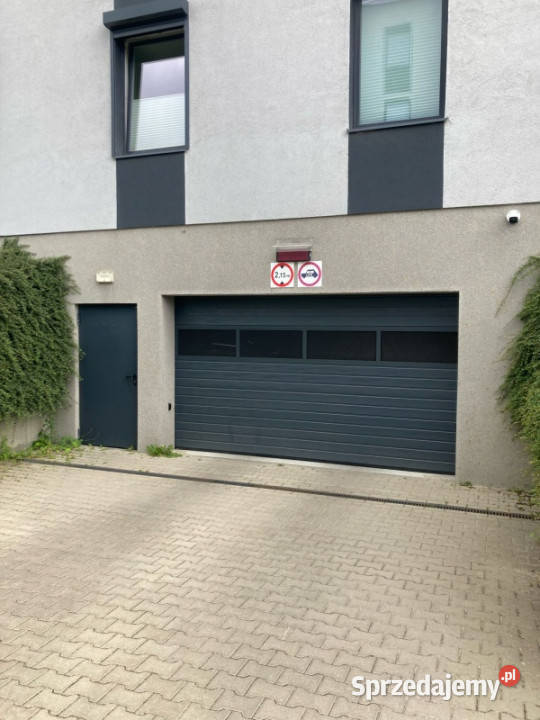 Miejsce postojowe w garażowcu Nowa Cukrownia Szczecin