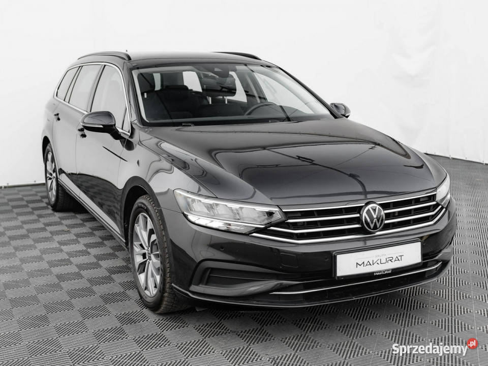 Volkswagen Passat 15 TSI Business DSG Podgrzf Rok produkcji 2021 Pępowo