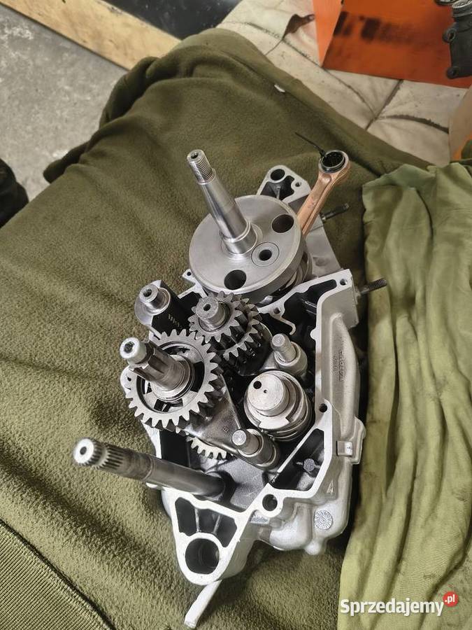 Cagiva planet 12550 okazja całość bądź części Cagiva sprzedam
