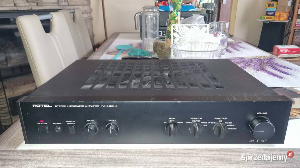 Wzmacniacz stereo ROTEL RA840BX4 2x50W 8ohm Warta