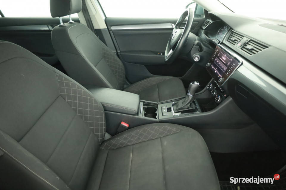 Skoda Superb 15 TSI autoalarm Piaseczno