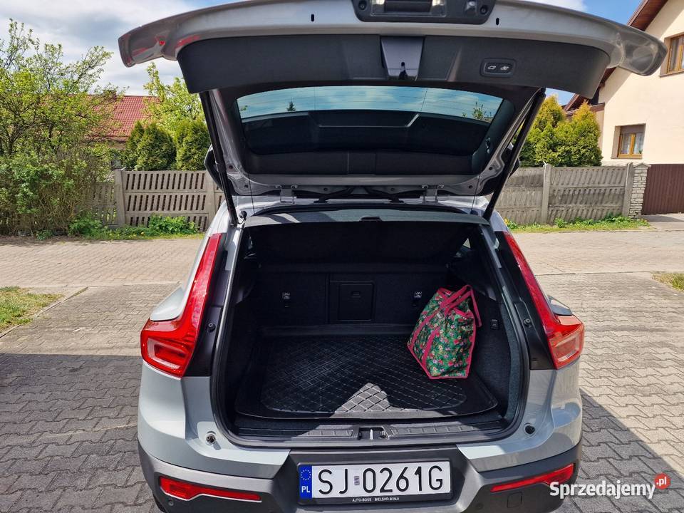Volvo XC40 stan niski przebieg Jaworzno