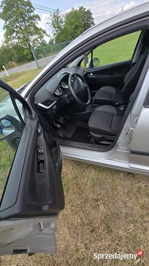 peugot 207 gaz 14 benzyna sprzedam benzyna+LPG Wołów