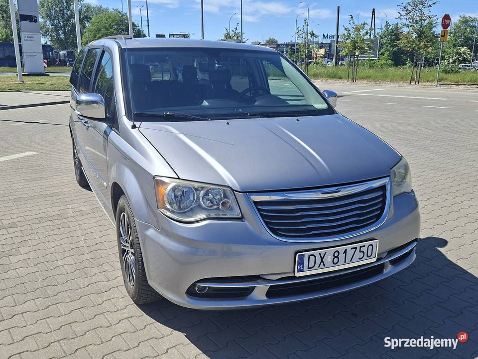 CHRYSLER TOWN COUNTRY LIMITED 2013R 36 LPG FULL kupiony w Polsce Wrocław sprzedam