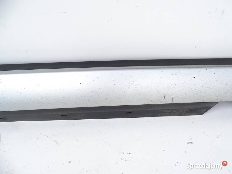 LISTWA PROGOWA PRAWA 2990600 BMW X1 E84 X LINE małopolskie