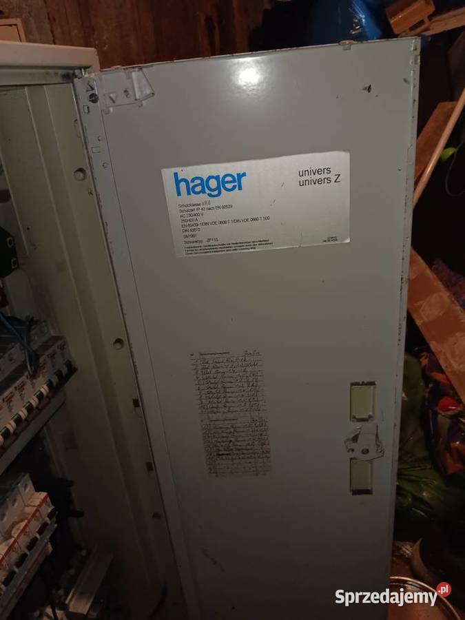Rozdzielnia elektryczna hager ZP11S Pełna z