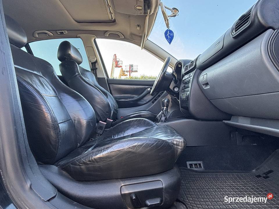 Seat Leon 2001r 18 20v 125 śląskie Paniówki