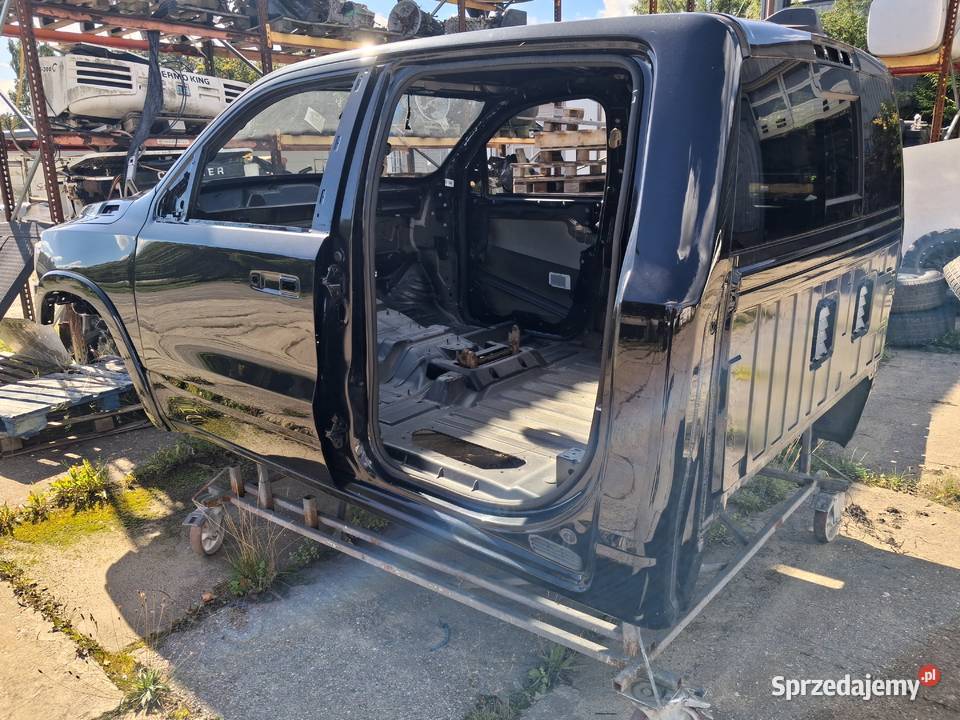 Kabina crewcab Długa Dodge Ram 1500 4x4 2021 pomorskie Sierakowice