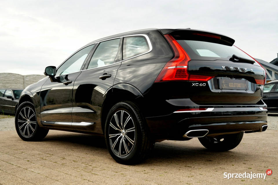 Volvo XC 60 INSCRIPTION panorama HEAD UP kamery elektrochrom. lusterko wst.