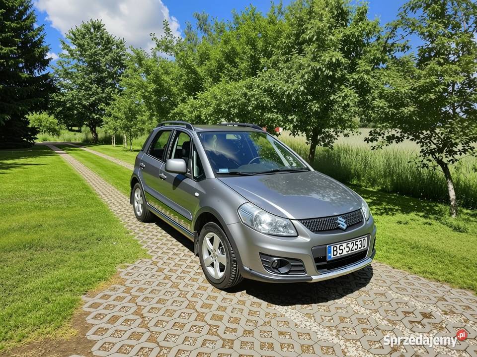 Sprzedam Suzuki SX4 4x4 Niski przebieg 2013r Hatchback Suwałki
