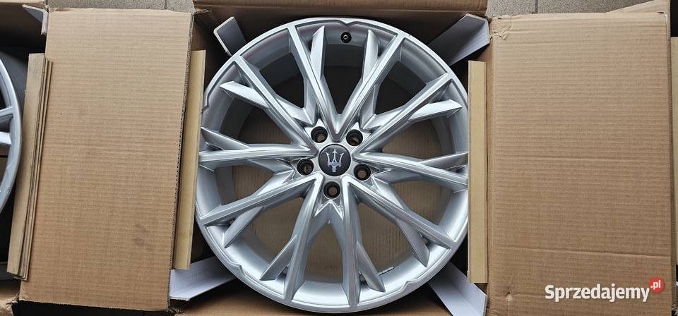 FELGI MASERATI 2x 85x20 2x 105x20 20 stan Kalisz