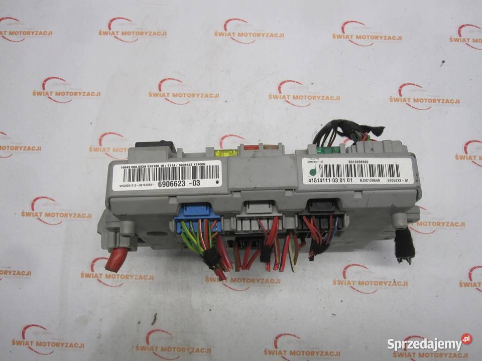 BMW E87 E81 SPORT 06r skrzynka bezpieczników osobowe Skrzynki bezpieczników Kielce sprzedam