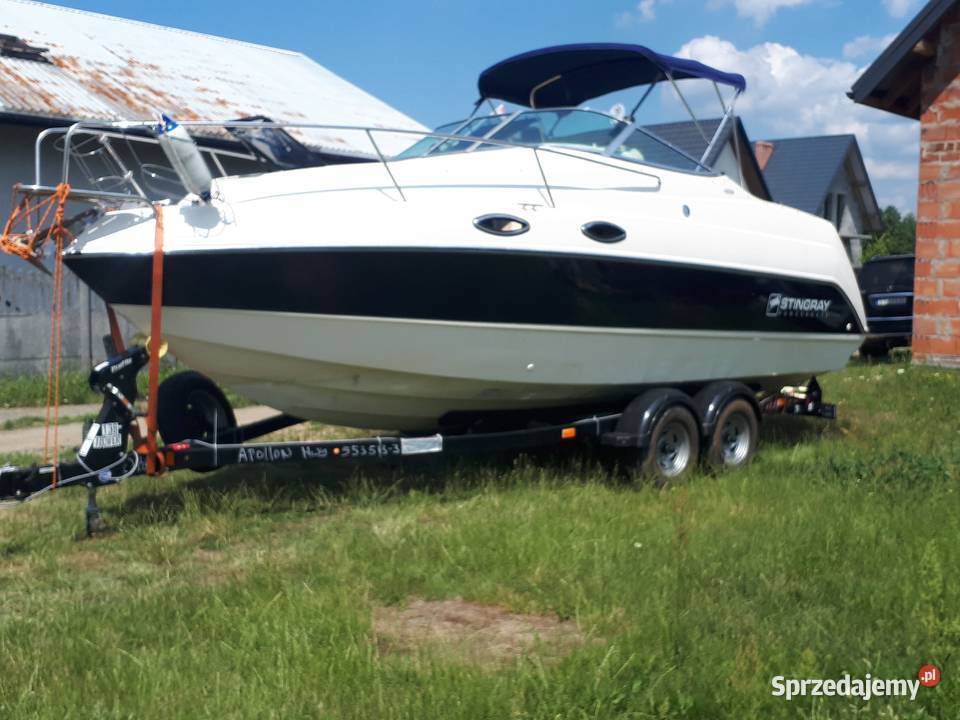 Łódź Stingray Inne pojazdy i łodzie Tarnowskie Góry