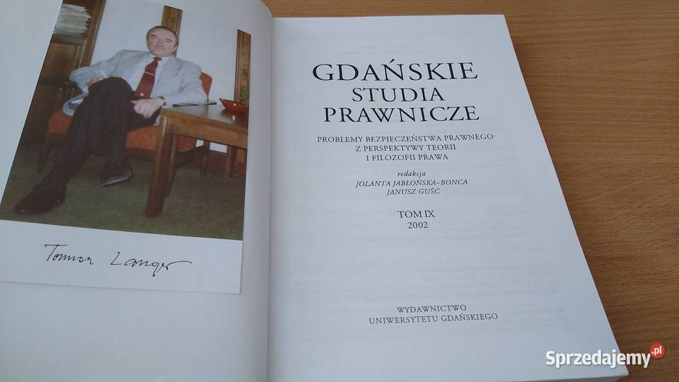 GDAŃSKIE STUDIA PRAWNICZE 9 2002 Problemy prawo i administracja Gdańsk sprzedam