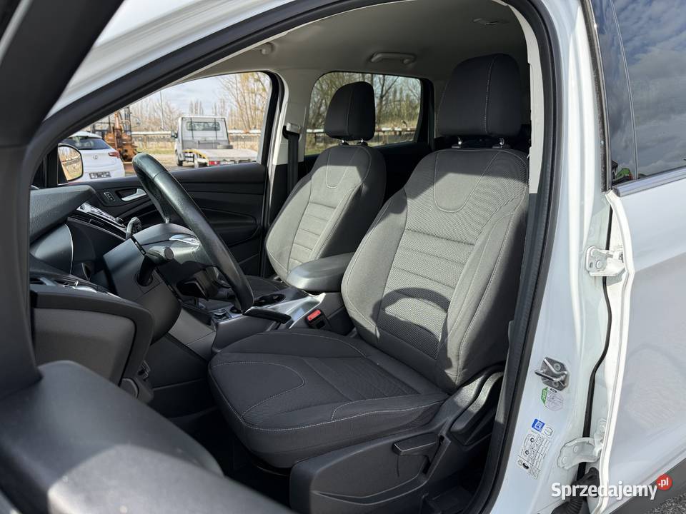 Ford Kuga 15 BENZYNA Klimatronik Tempomat biały Konin