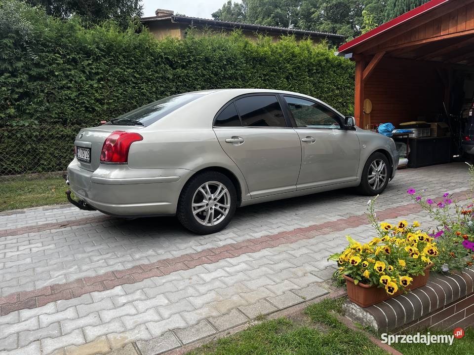 Toyota Avensis T25 18 benzyna 1800cm3