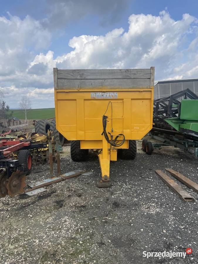 Przyczepa dwuosiowa nieuszkodzony Radomsko