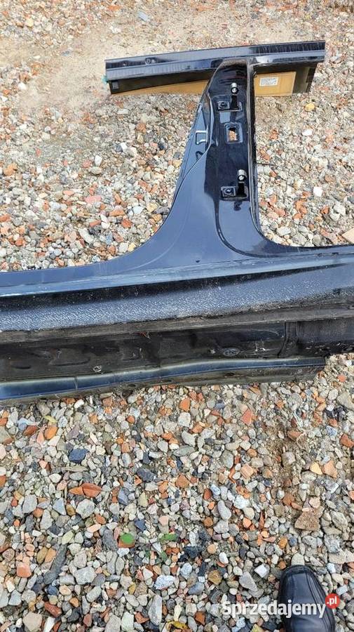 Słupek lewy vw golf 7 sedan Poznań