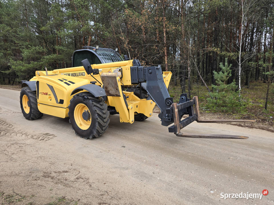 Ładowarka teleskopowa HOLLAND LM 1745 Turbo KOSZ 4971h Korpele