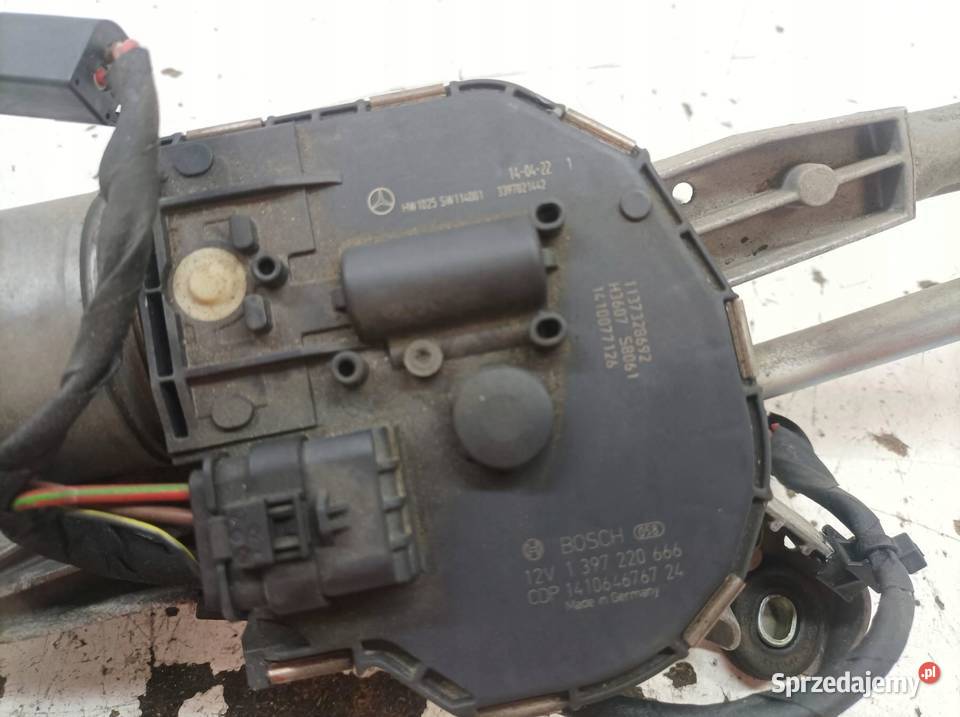 MECHANIZM WYCIERACZEK PRZÓD EUROPA A2128201240