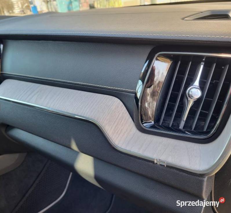 Volvo xc60 D4 20 inscruption mazowieckie Teresin