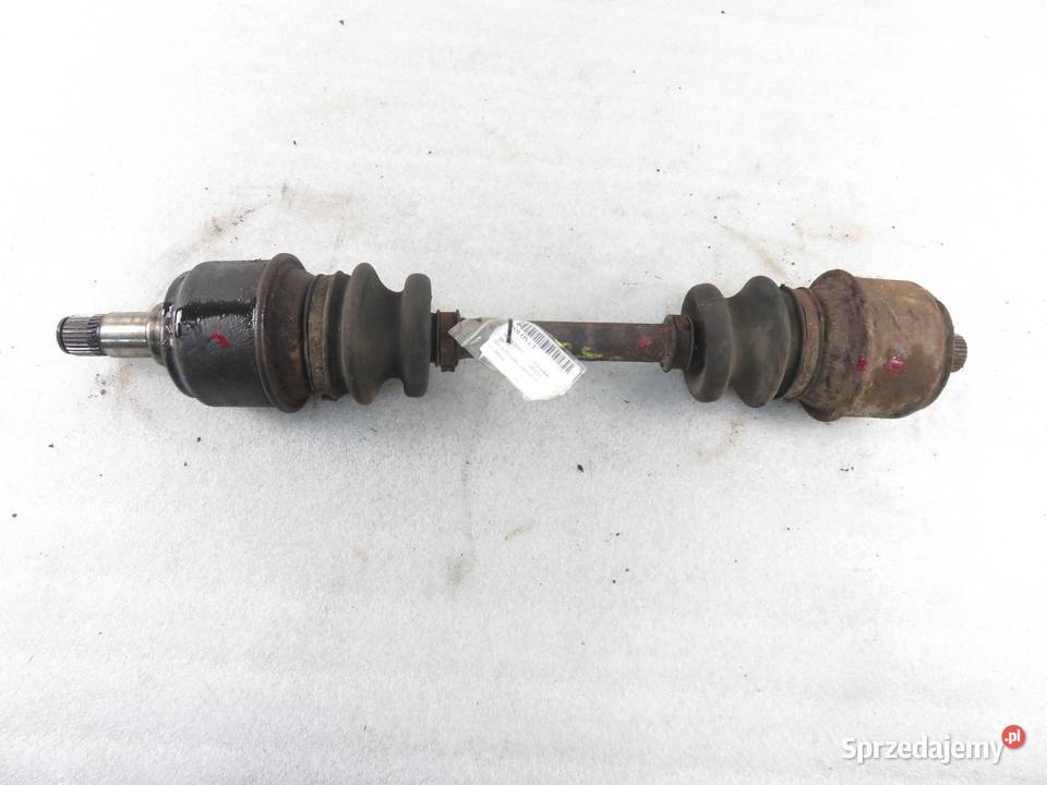 PÓŁOŚ LEWA TYLNA MERCEDES W123 300 D sprzedam